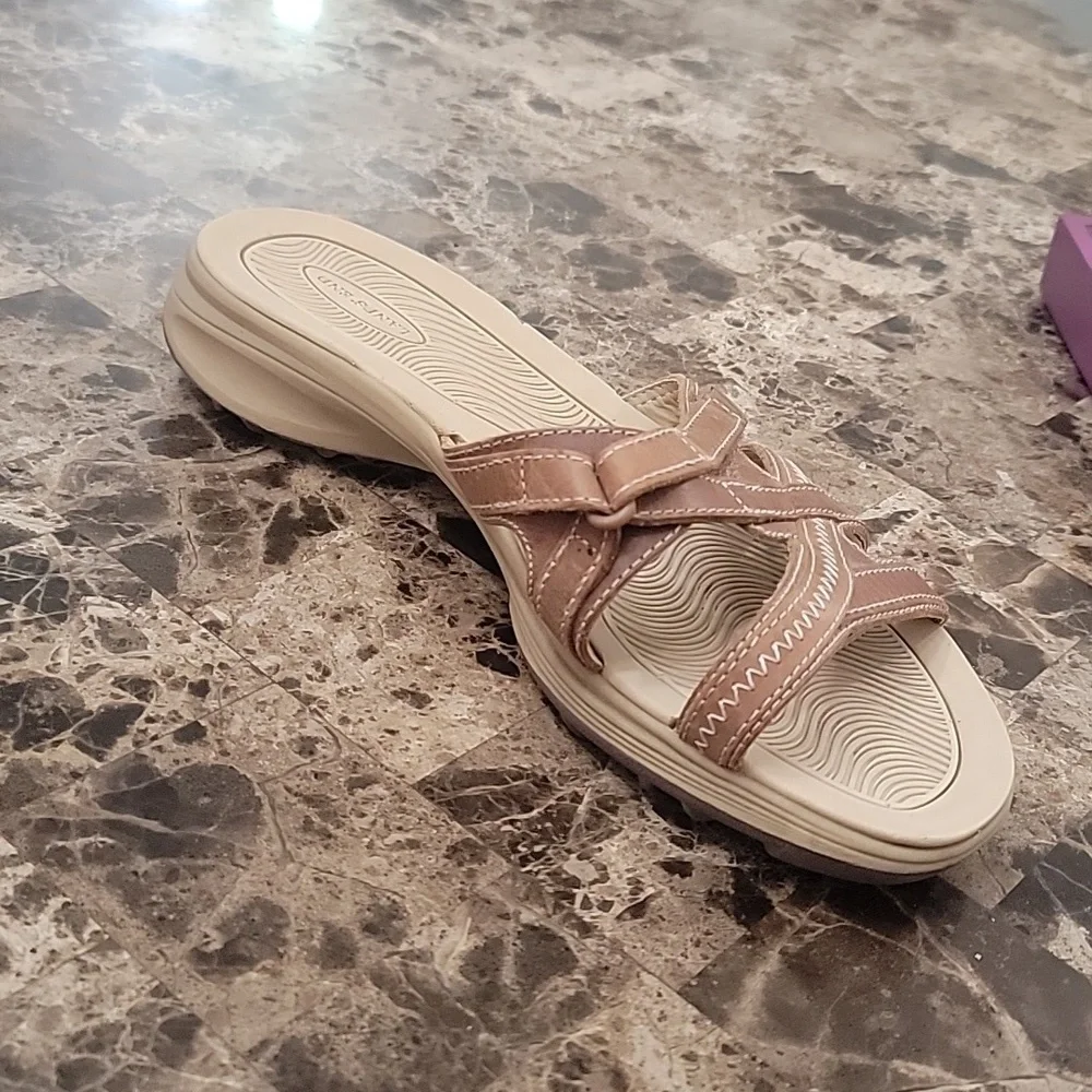 Lands' End Women's Biege Comfort Flat Open Toe Slip on Slide Sandals Siz…